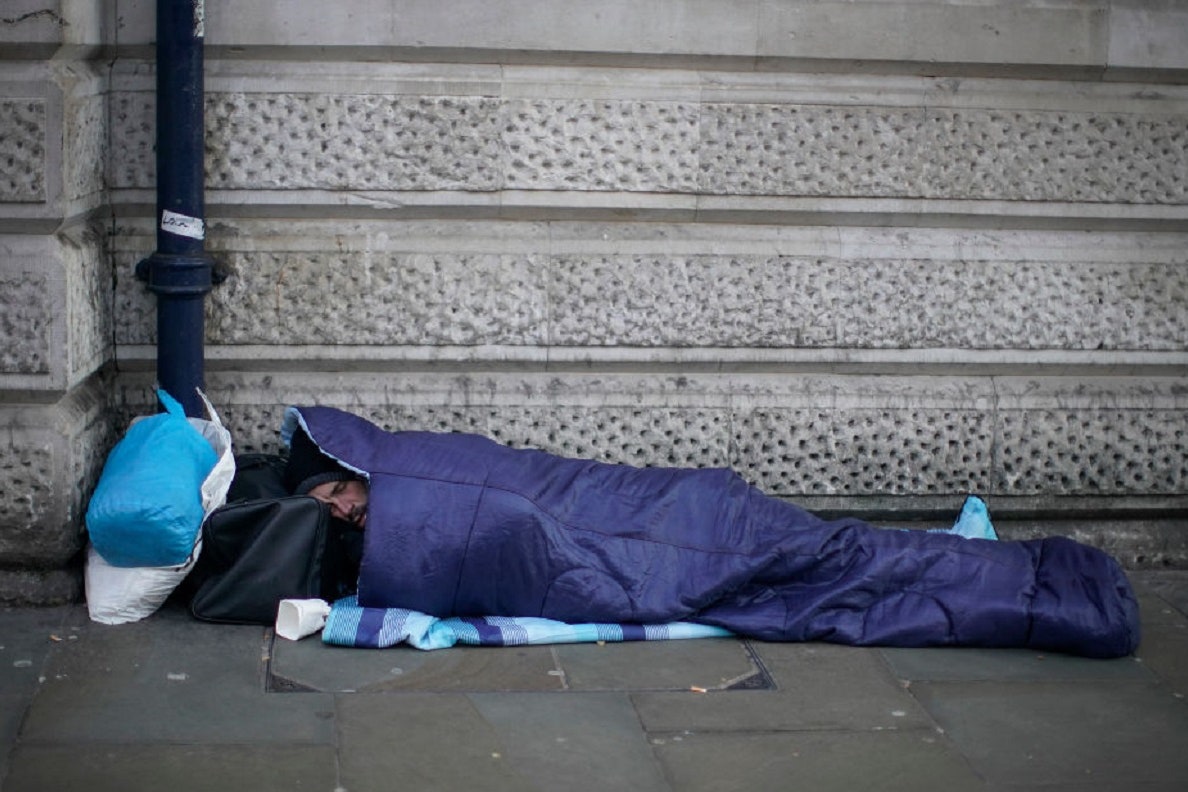 Governo reazionario: per i senzatetto niente medico di base