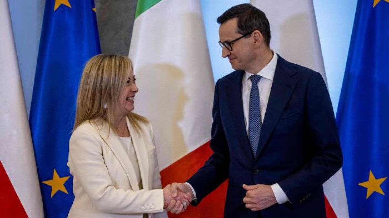 Morawiecki vuole l'incarico di formare il governo: ma la destra non ha la maggioranza