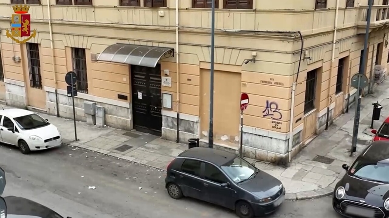 Mazzette alla Motorizzazione di Palermo:  42 indagati e 21 persone in arresto