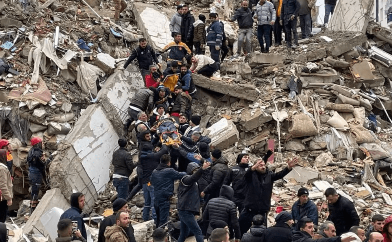 Siria, dalla guerra al terremoto: così un popolo dimenticato muore una seconda volta