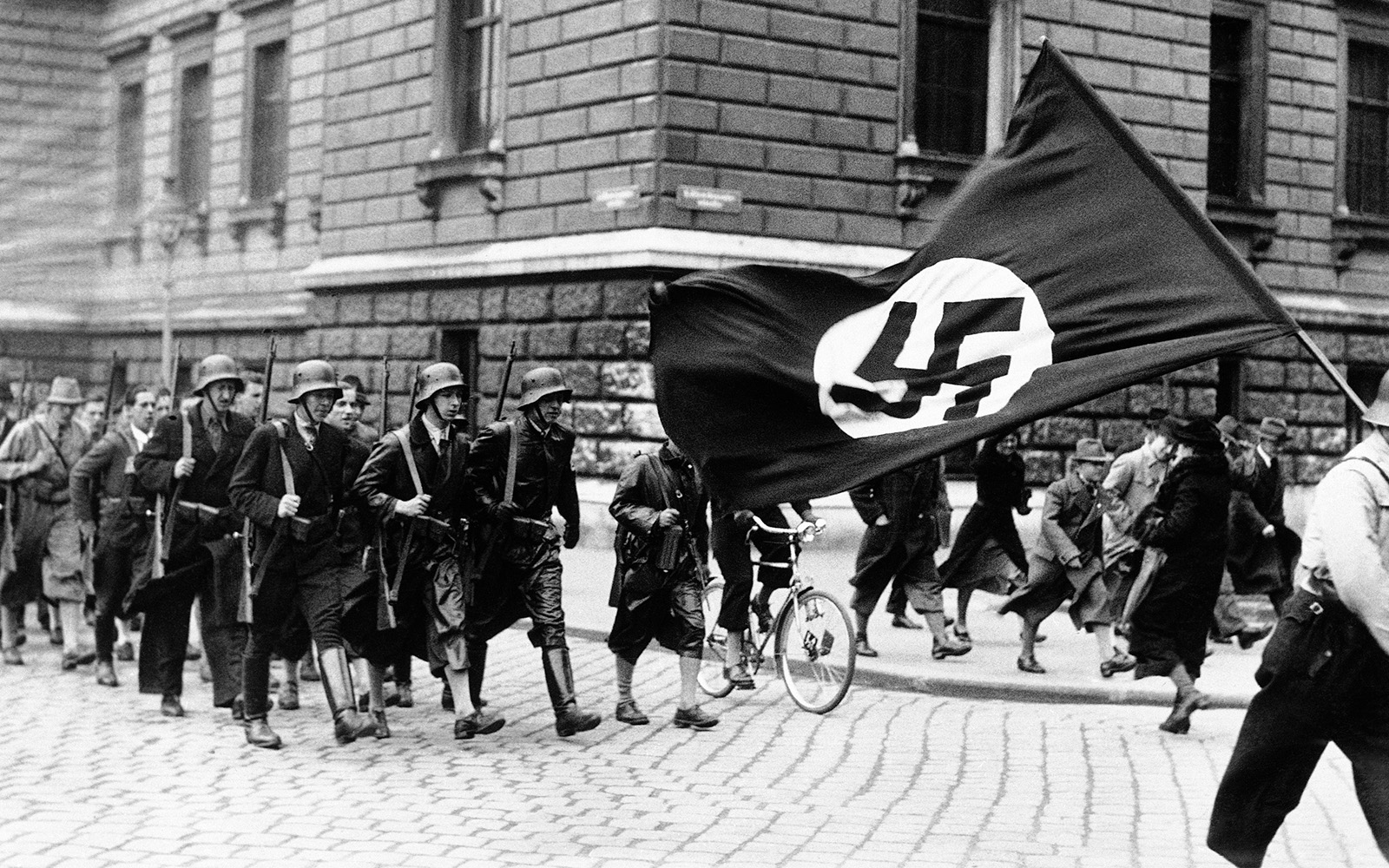 Febbraio 1933, l'avvento del nazismo e l’inizio della fine anche per l’arte