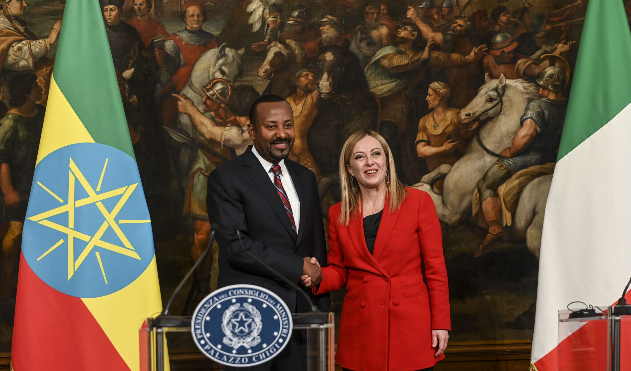 In Etiopia la guerra civile ha provocato 600 mila morti ma l'Italia pronta a dare armi ad Addis Abeba