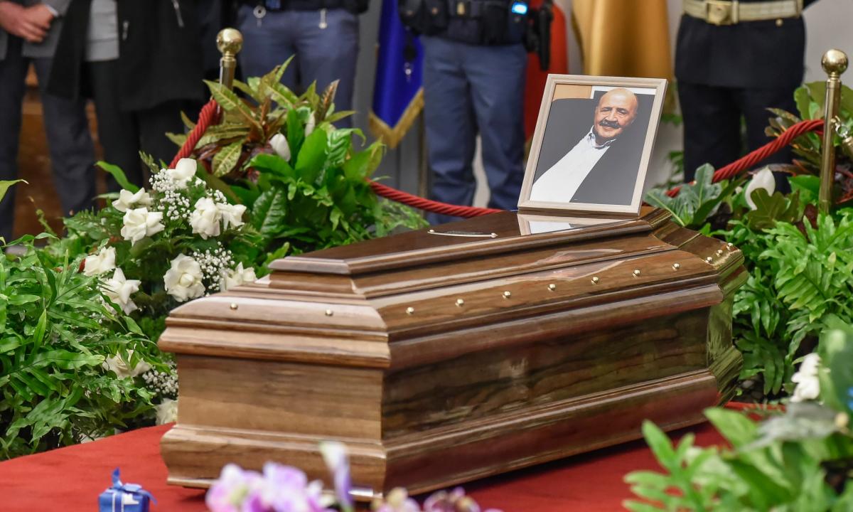 Funerali di Maurizio Costanzo, in Piazza del Popolo maxischermi per chi resterà fuori