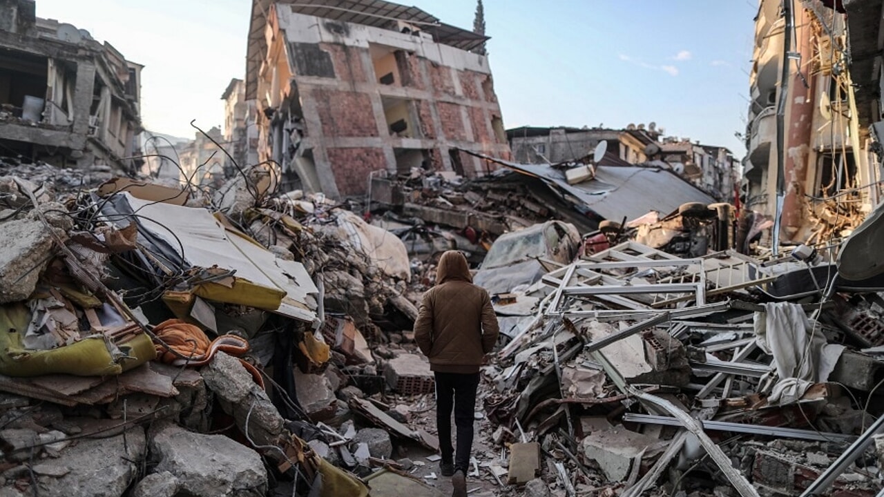 Il terremoto in Turchia potrebbe causare una perdita fino all'1% del Pil