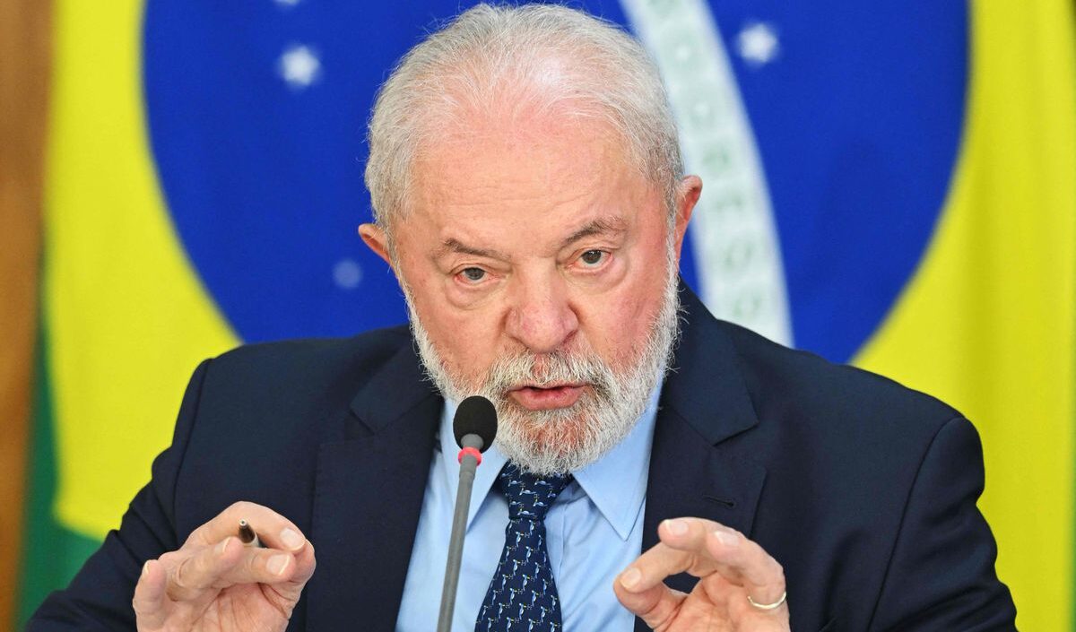 Lula: "Per la pace servono paesi che possano parlare con Russia e Ucraina"