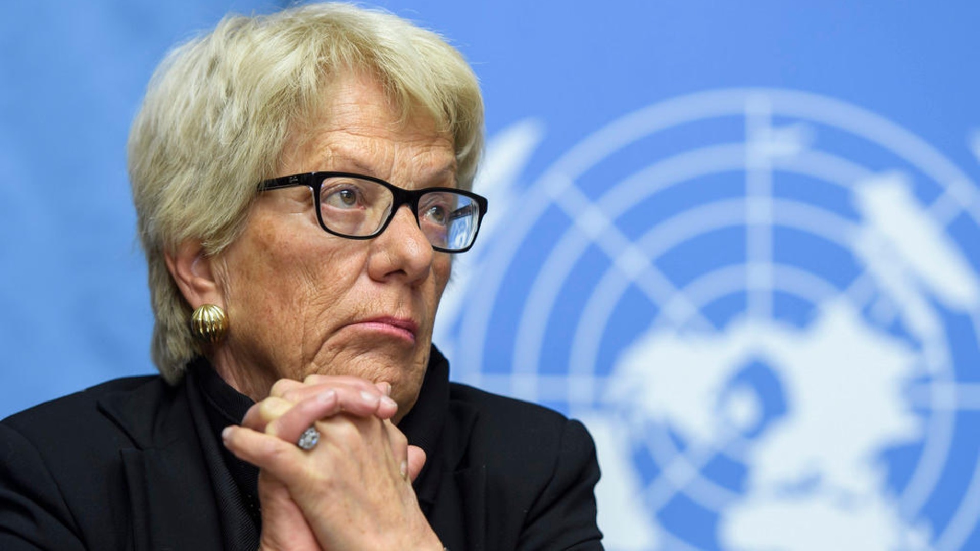 Carla Del Ponte: "Putin finirà nella prigione dell’Aia se lascerà la Russia"