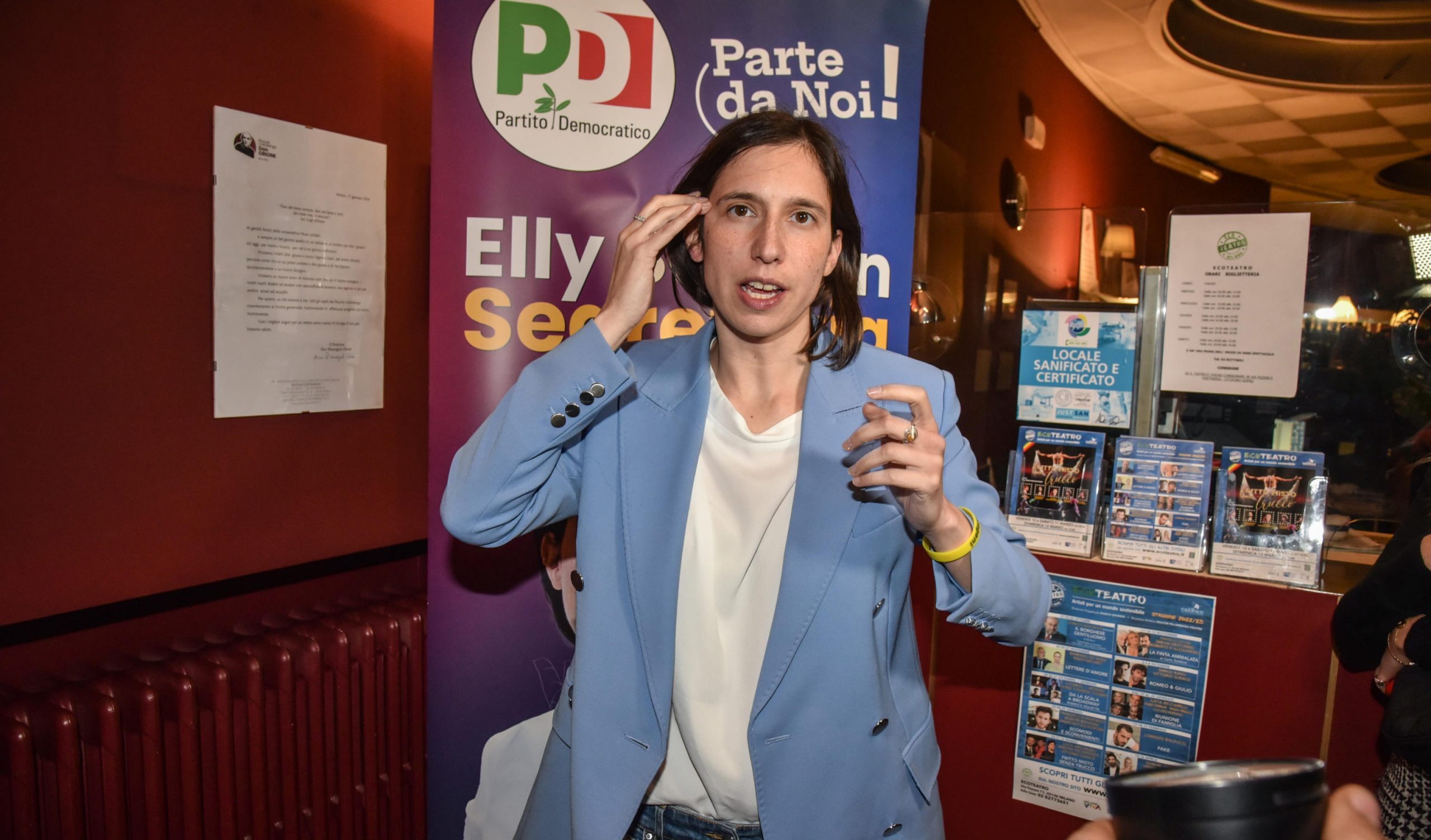 Cutro, Elly Schlein a Meloni: "Chi scredita l'Italia è il governo in silenzio sulla strage"