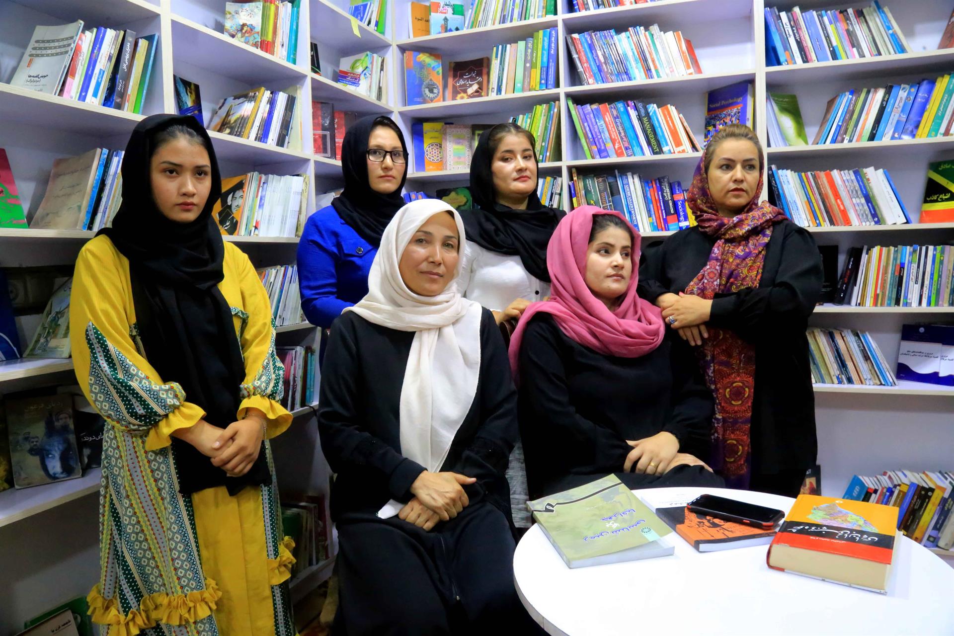 Kabul, chiude la biblioteca delle donne dopo minacce e pressioni dei talebani
