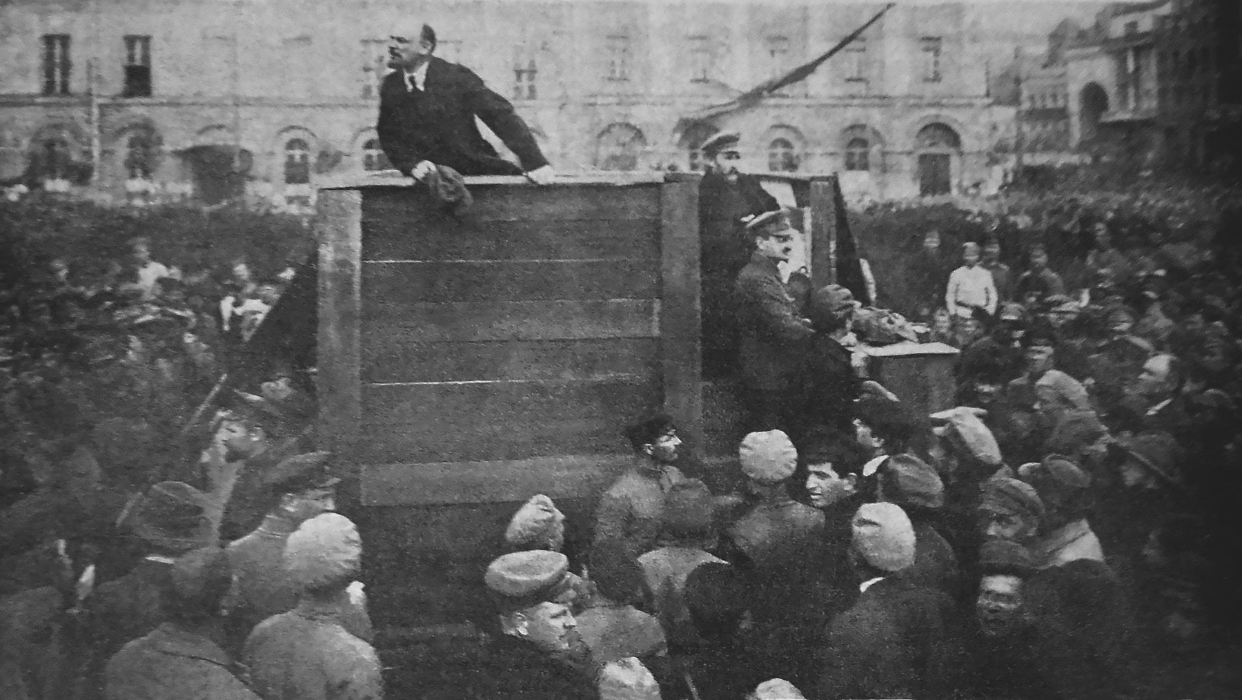 Il ritorno di Lenin in treno che diede il via alla rivoluzione bolscevica