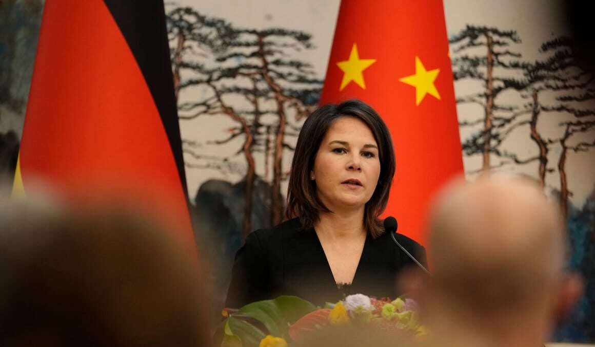 La Germania: "La Cina usi la sua influenza sulla Russia  e chieda di fermare la guerra in Ucraina"