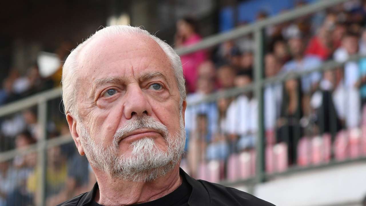 De Laurentiis indagato per falso in bilancio per l'acquisto di Victor Osimhen