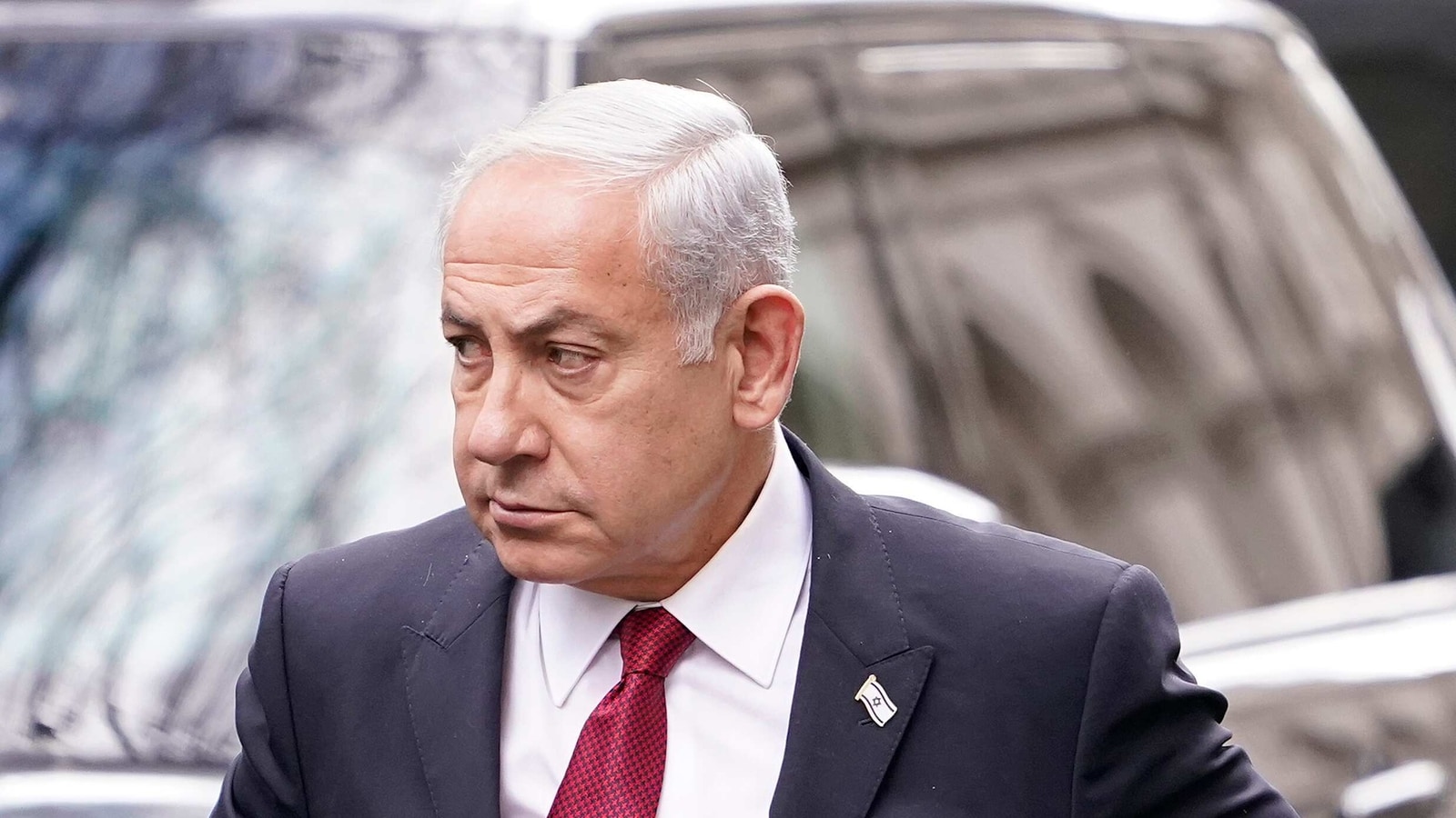 Israele: per salvarsi dalla rivolta popolare Netanyahu fa il piromane del Medio Oriente