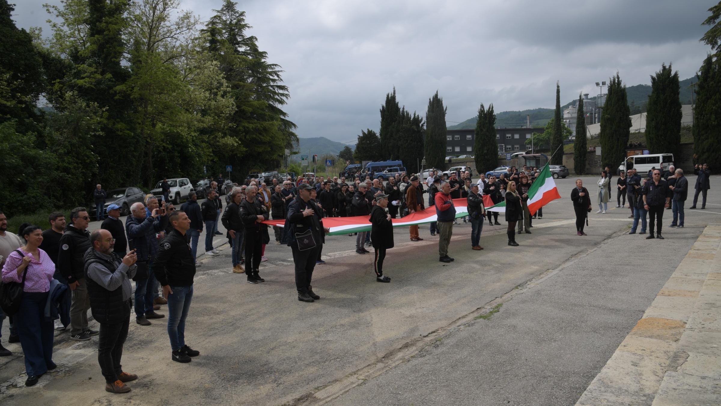 Fascisti a Predappio per commemorare Mussolini
