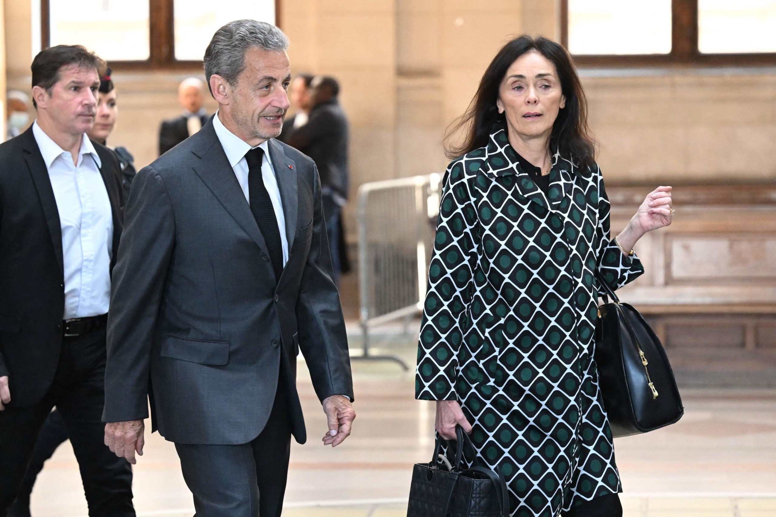 Corruzione: Nicolas Sarkozy condannato in via definitiva a tre anni (uno con il braccialetto elettronico)