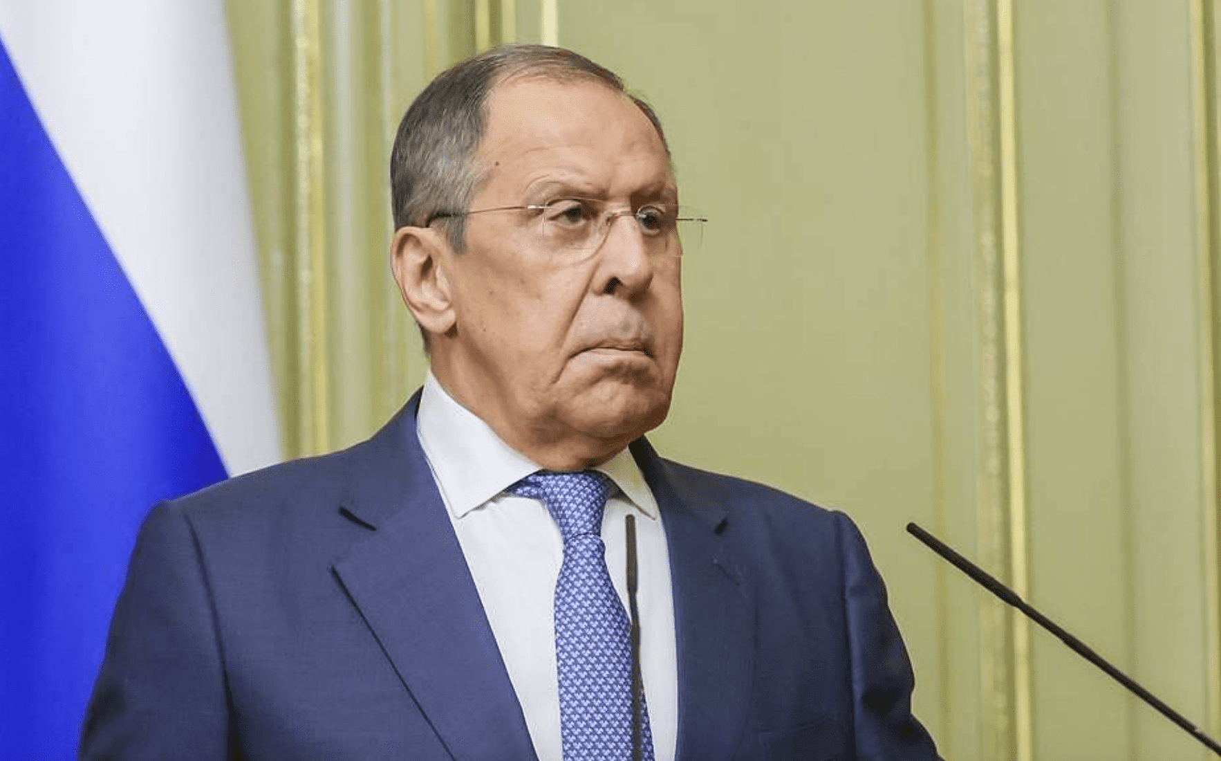 Lavrov accusa la Nato di usare gli stessi metodi di Hitler