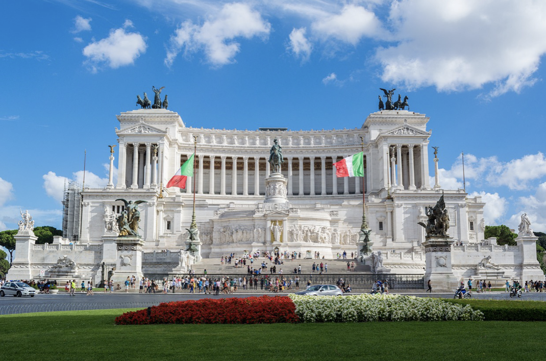 La storia della bandiera italiana: un simbolo di unità e identità nazionale