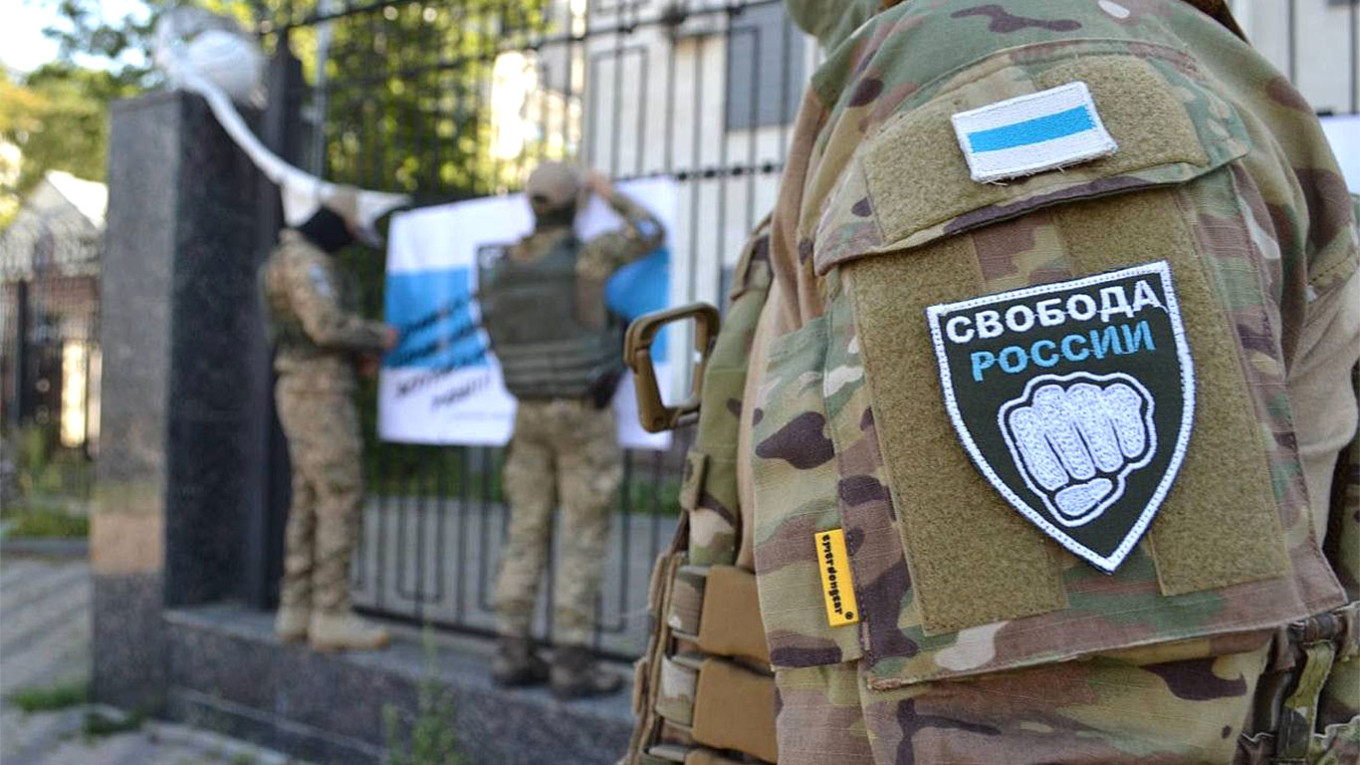 Gli 007 di Kiev ammettono contatti con i miliziani anti-Putin che hanno colpito a Belgorod