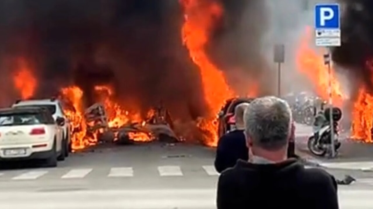 Milano, fuoco ed esplosioni a Porta Romana: c'è un ferito