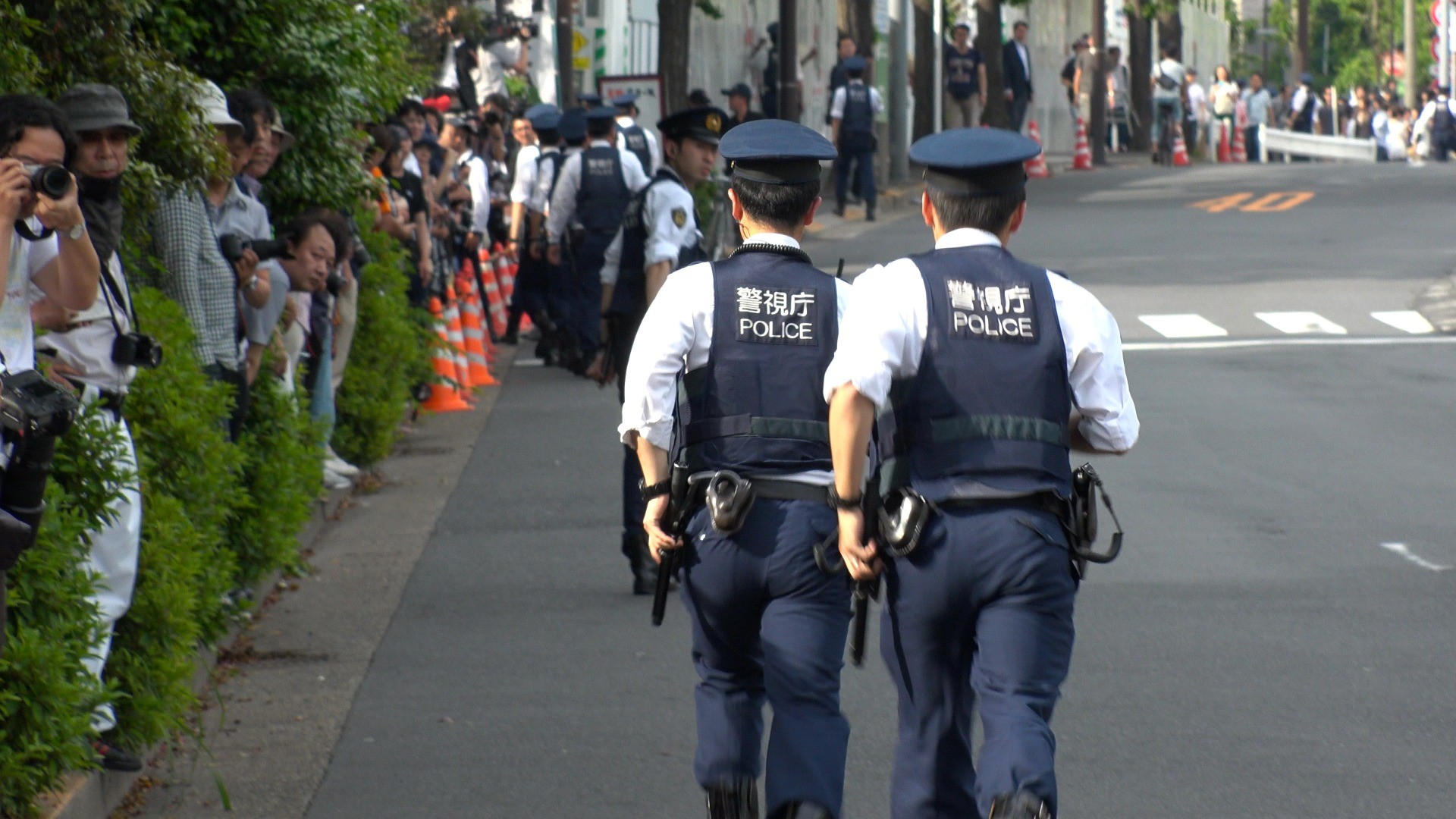 Tokyo, giovane poliziotto si spara nella residenza del Primo Ministro Kishida