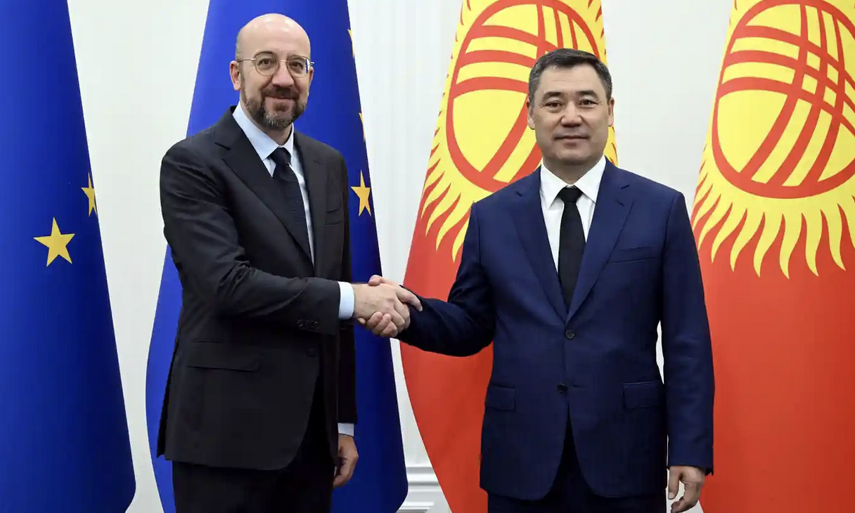 Il Kirghizistan pronto a lavorare con l'Unione Europea: che dirà Putin?