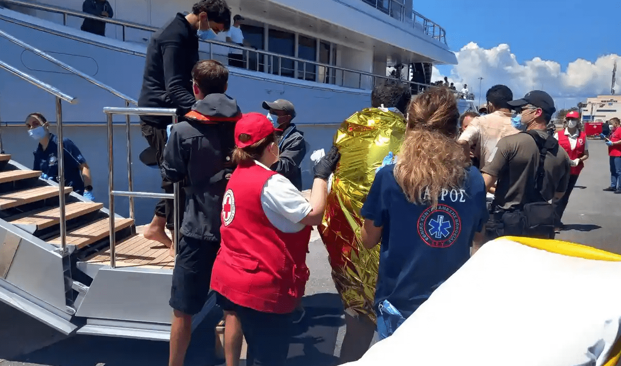 A Lampedusa gli sbarchi non si fermano anche a Natale: arrivati 278 migranti