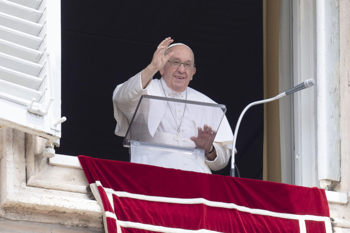 Il Papa ricorda Emanuela Orlandi a quatant'anni  dalla scomparsa: la reazione del fratello