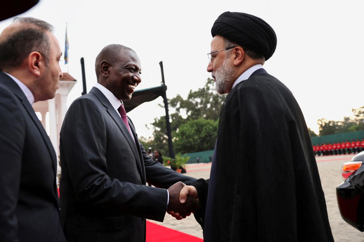Il presidente iraniano in Africa  per contrastare l'Occidente e cercare nuove alleanze