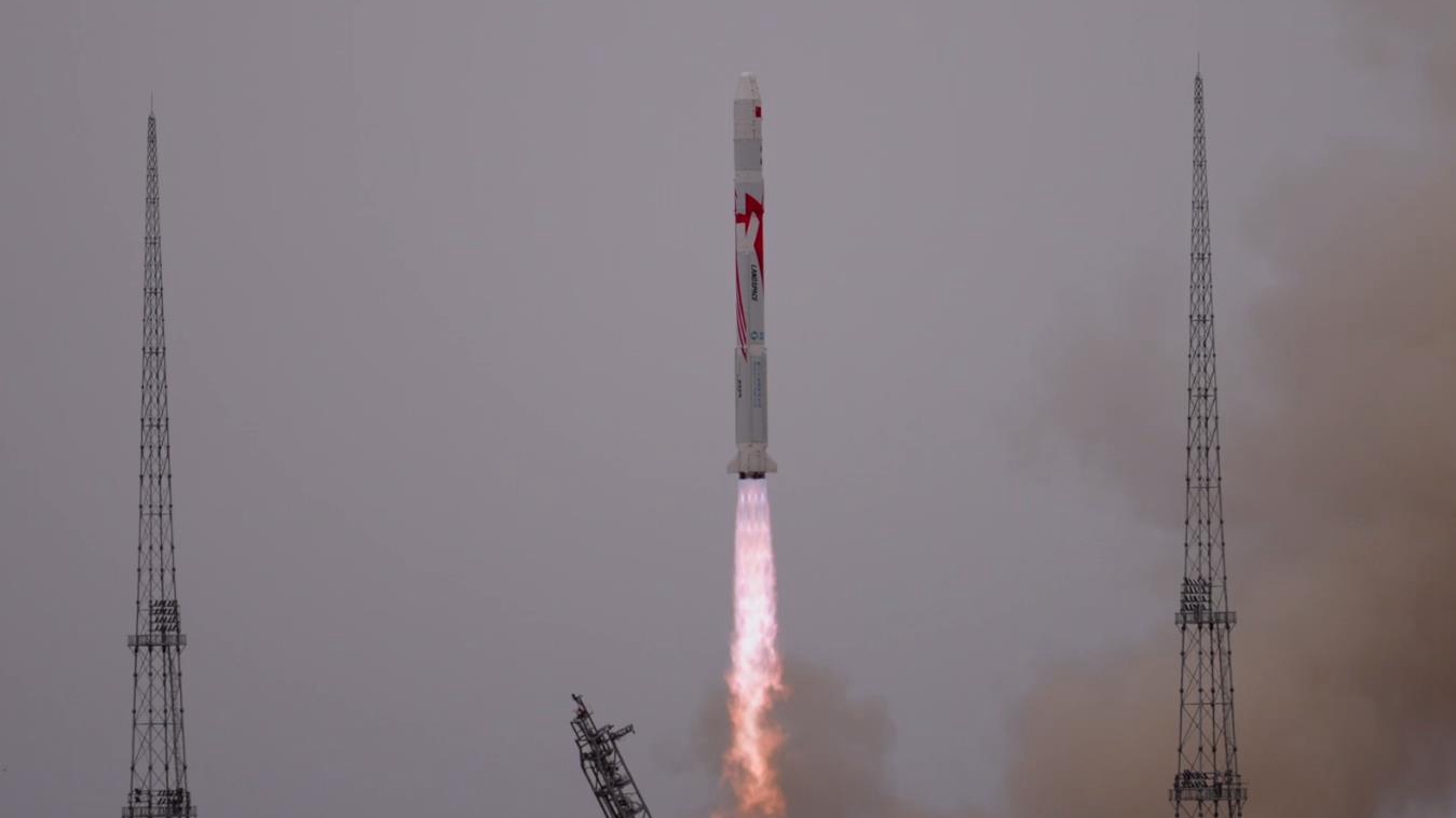 La Cina lancia Zhuque-2: primo razzo a metano in orbita