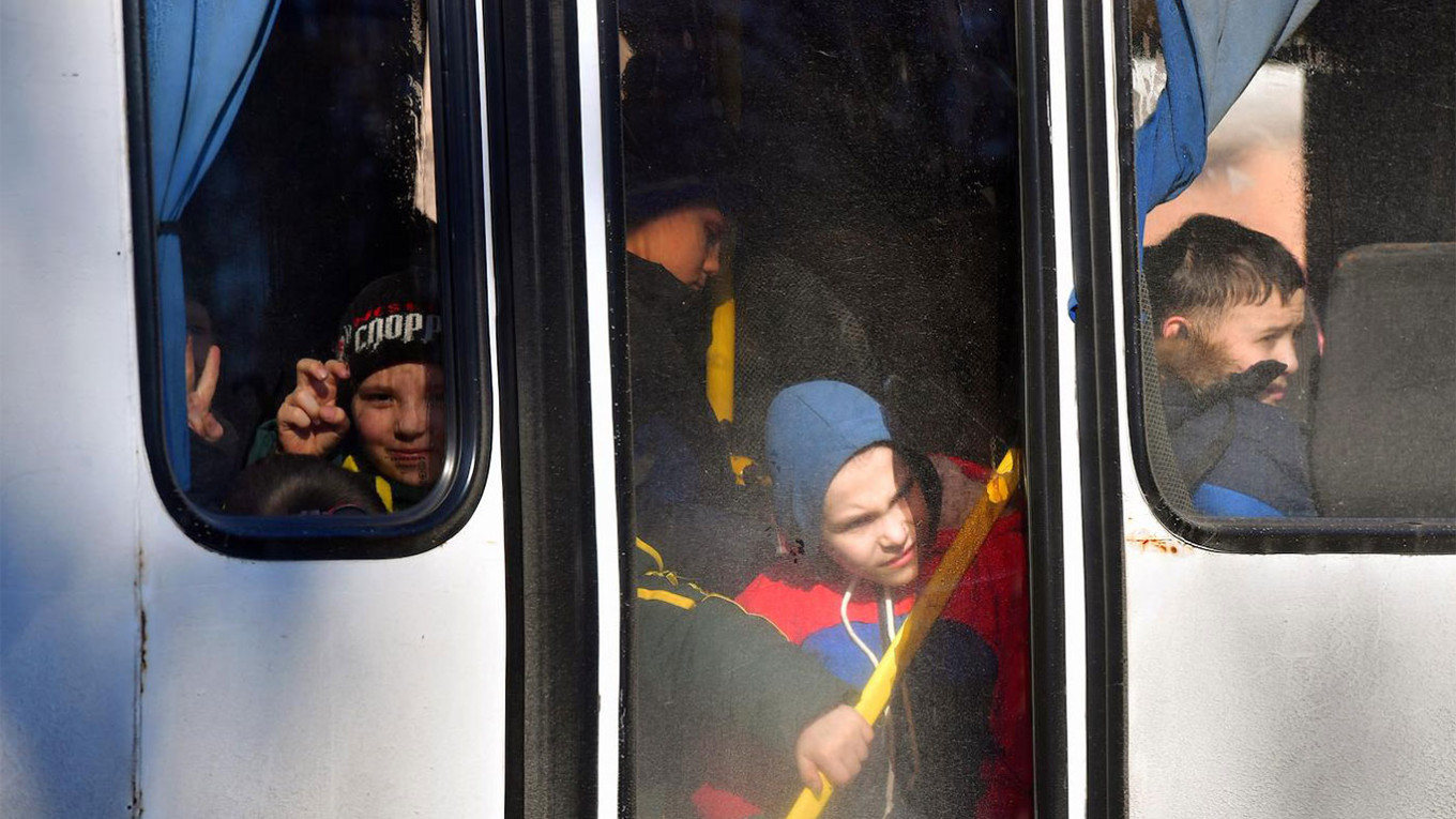 Oltre 700 mila bambini ucraini portati in Russia dall'inizio dell'invasione