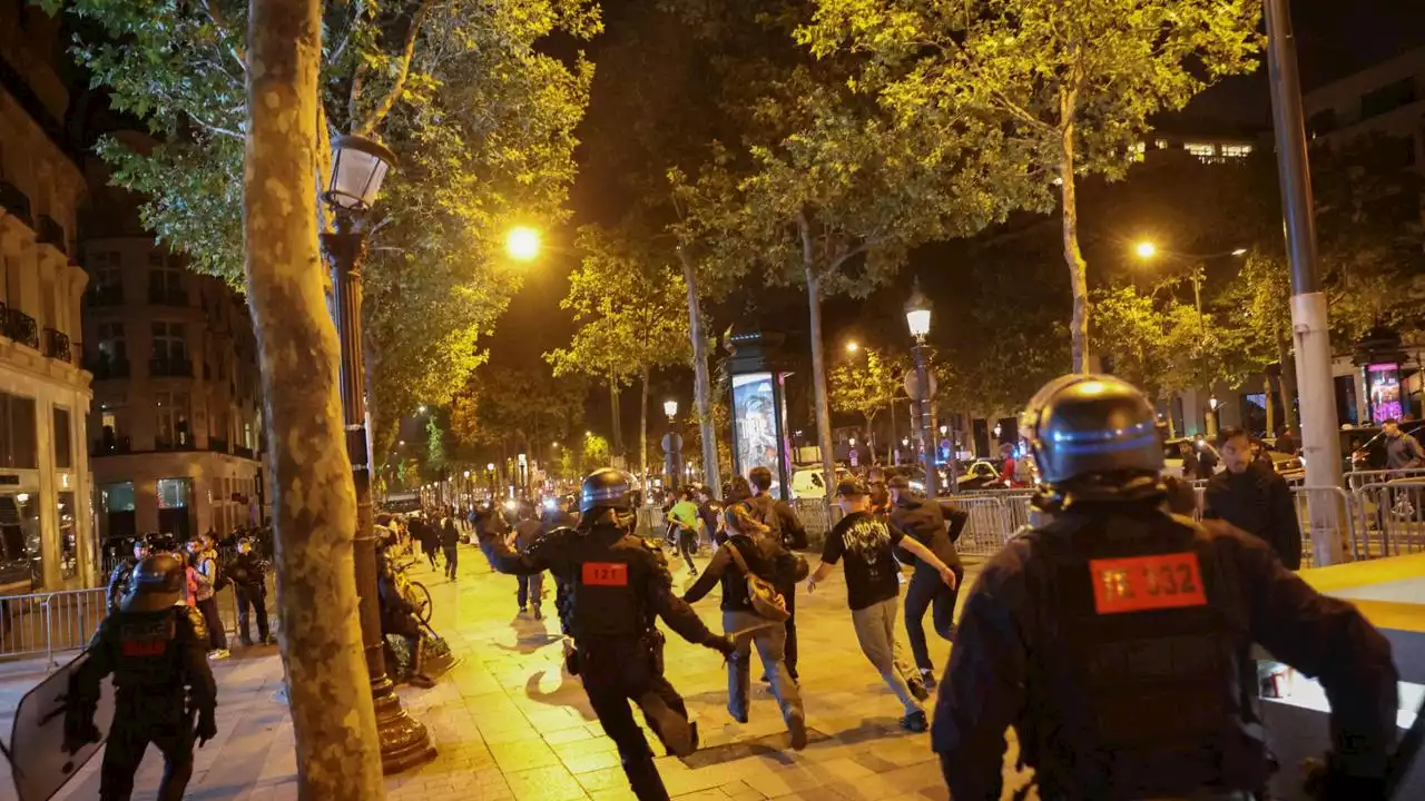 La Francia si prepara alla sesta notte di rivolta, Macron determinato a 'riportare l'ordine'