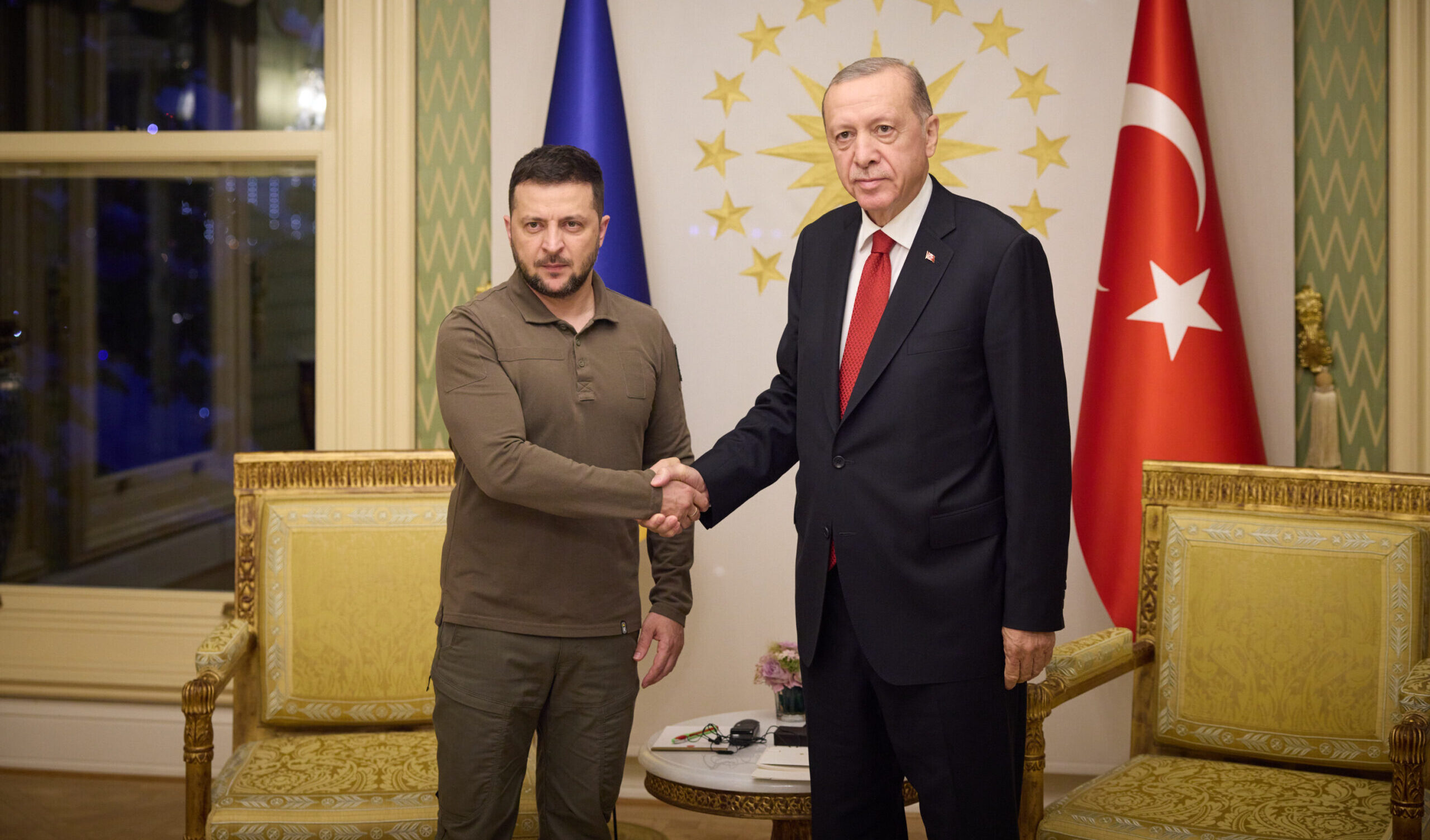 Erdogan vede Zelensky: "Sostegno a Kiev ma dialogo con Putin"