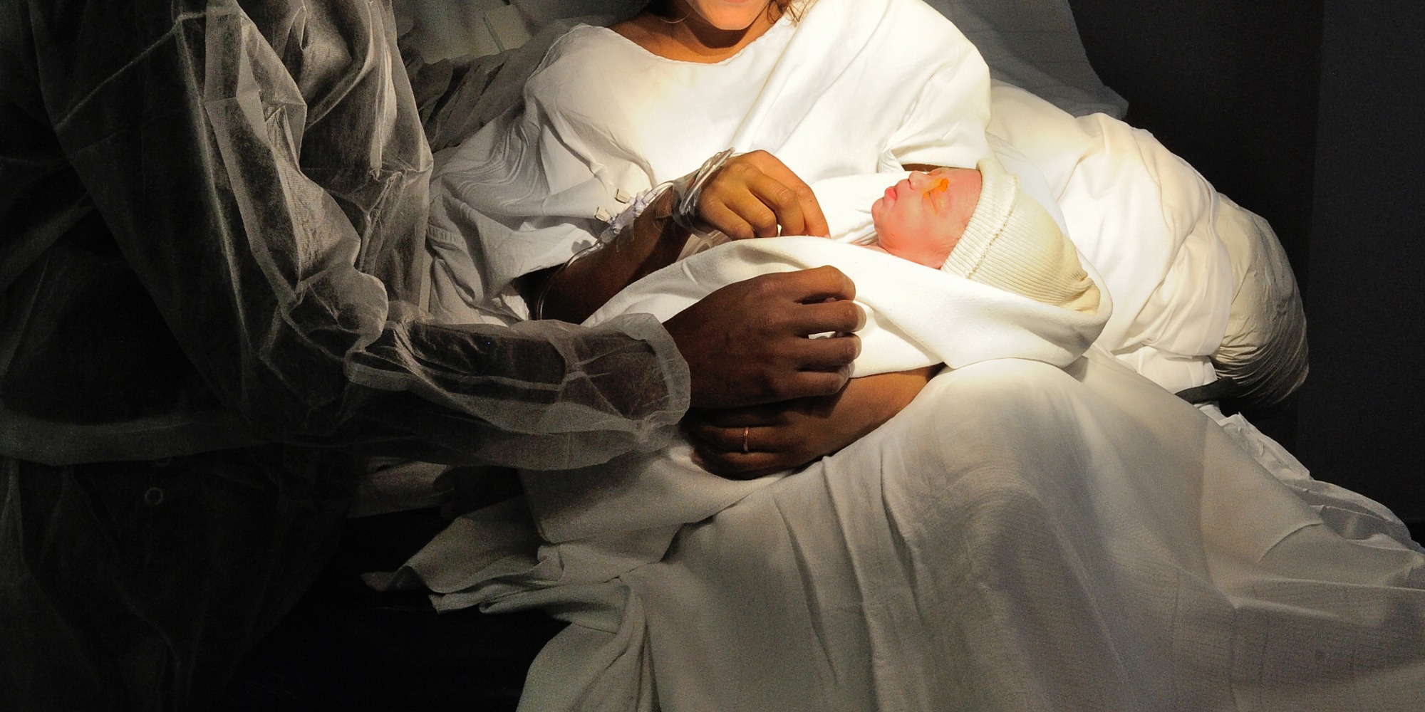 Inverno demografico anche in Francia: la natalit&agrave; cala molto nel 2023