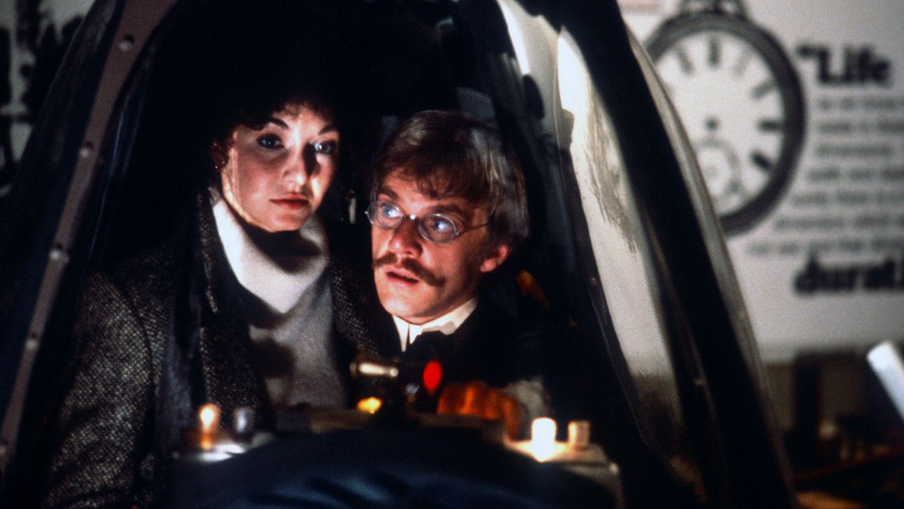 Luomo-venuto-dallimpossibile “L’uomo venuto dall’impossibile”, alle 21.15 su Rai Movie: ecco la trama del film