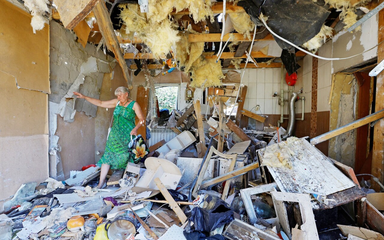 Ucraina, la Francia condanna  gli attacchi russi sui civili: "Crimini di guerra da punire"