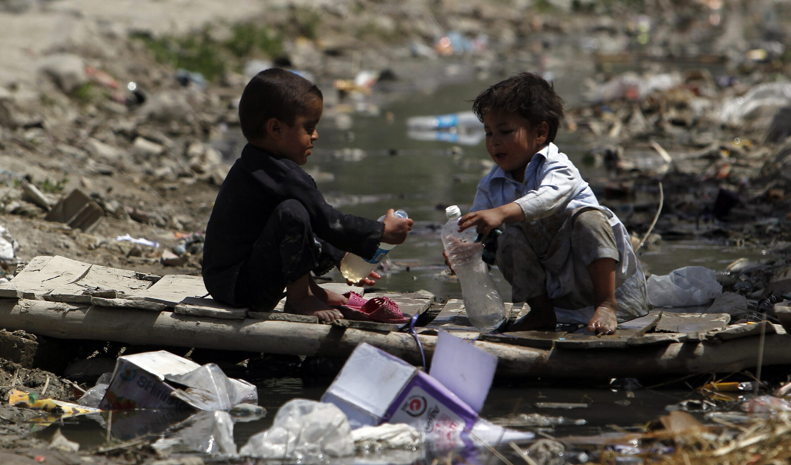 Ondate di calore e cambio climatico: 624 milioni di bambini a rischio