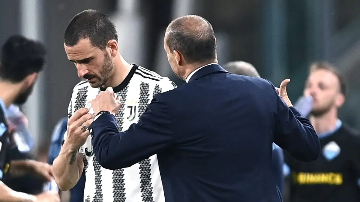Juventus, Allegri duro su Bonucci: "Gliel'abbiamo detto, o smette o va via"