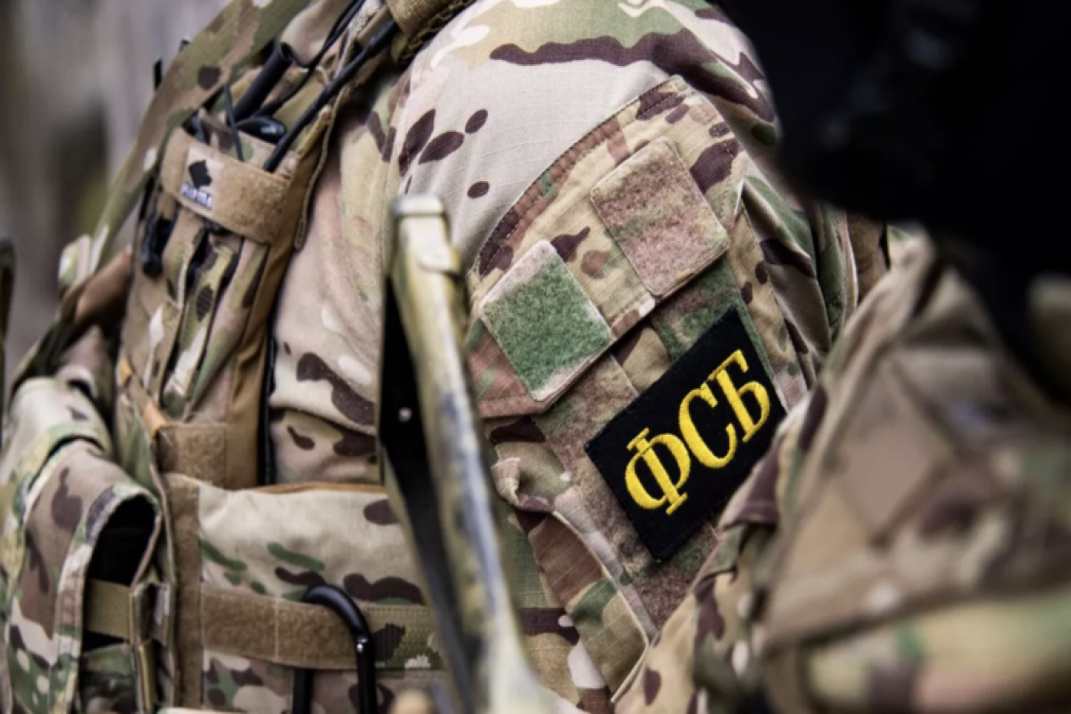 L'Fsb arresta trafficanti che vendevano parti di aerei militari finiti anche in Ucraina