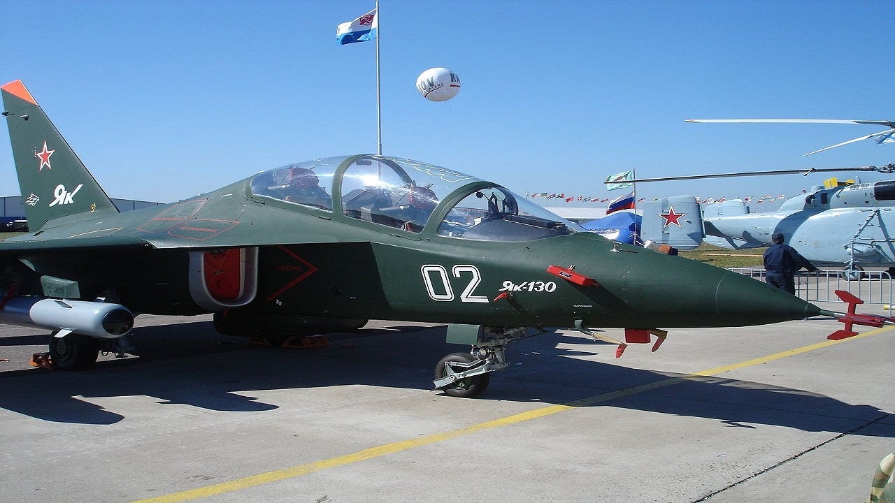 L'Iran riceve aerei addestramento dalla Russia