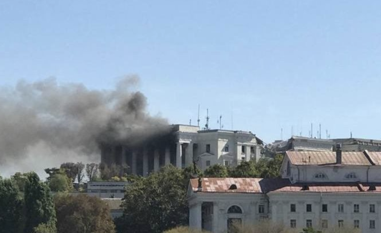 Crimea: l'Ucraina ha colpito il quartier generale navale russo a Sebastopoli