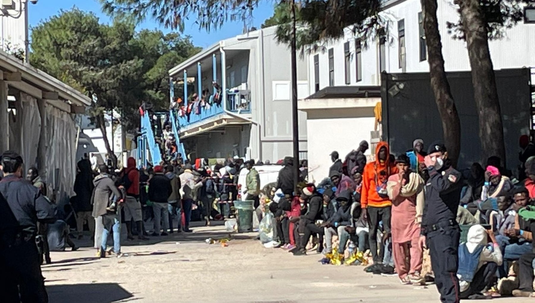 Migranti, Catanzaro (Pd): "Lampedusa è al collasso, Schifani protesti con il governo"