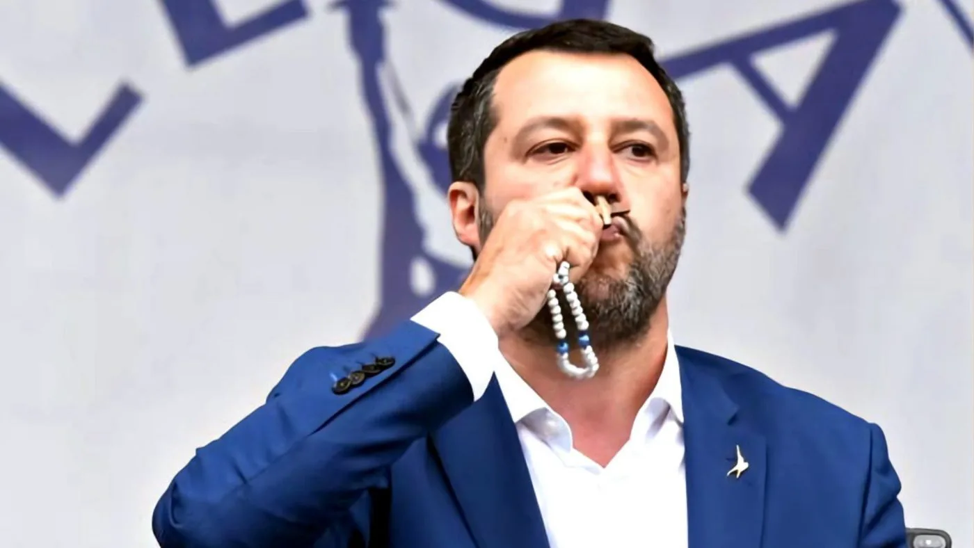 Matteo Salvini minaccia ancora i lavoratori: "24 ore di sciopero? Non lo permetterò, usino il buonsenso oppure..."