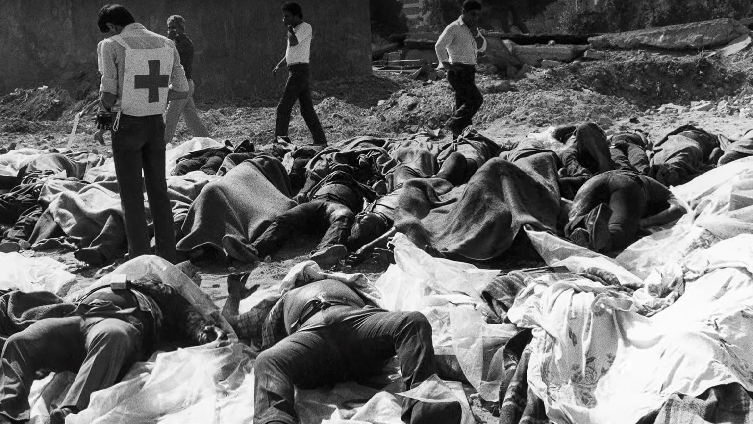 Sabra e Shatila: "Ce lo dissero le mosche..."