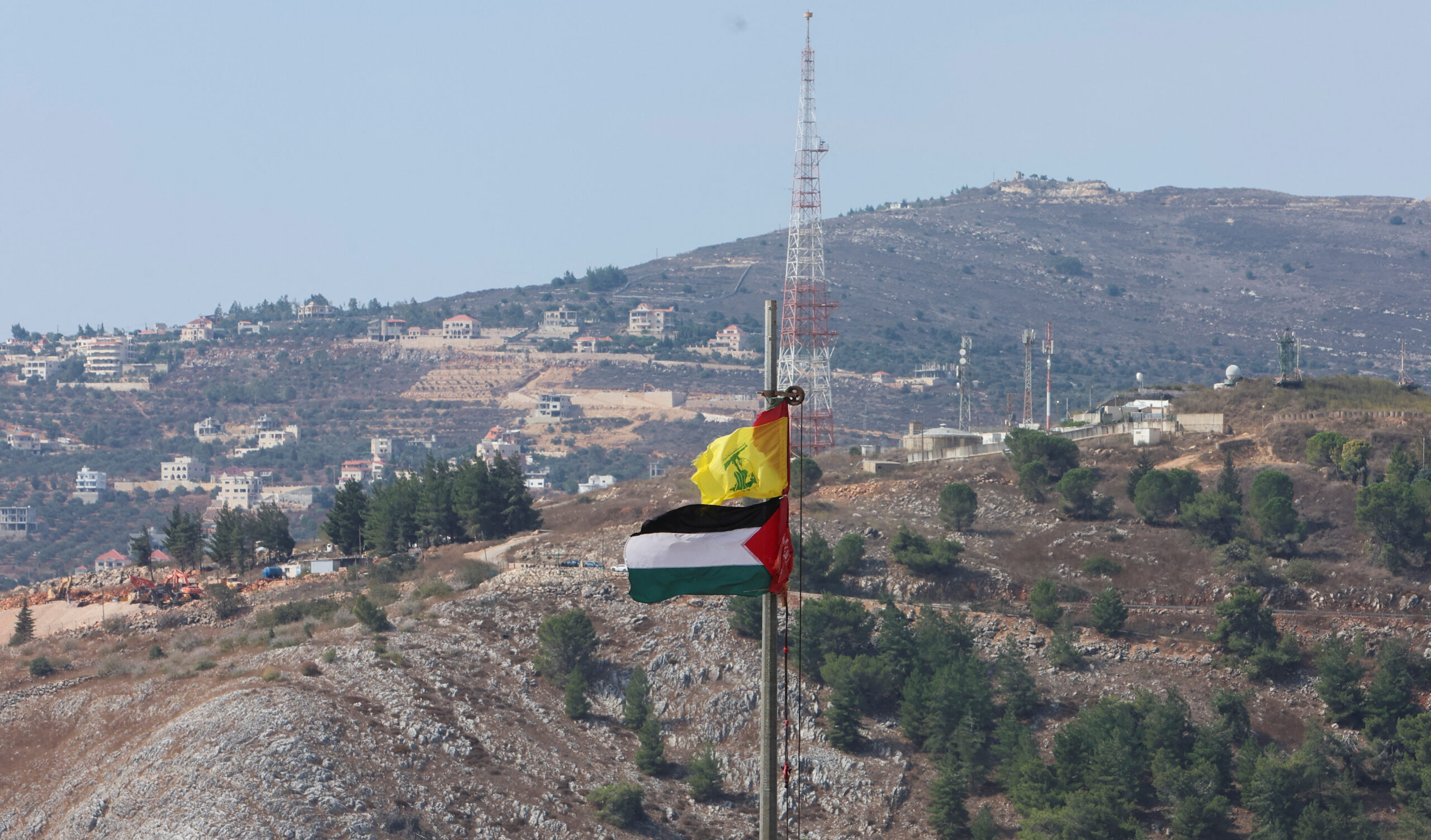 Hezbollah distrugge le telecamere israeliane a circuito chiuso al confine con il Libano
