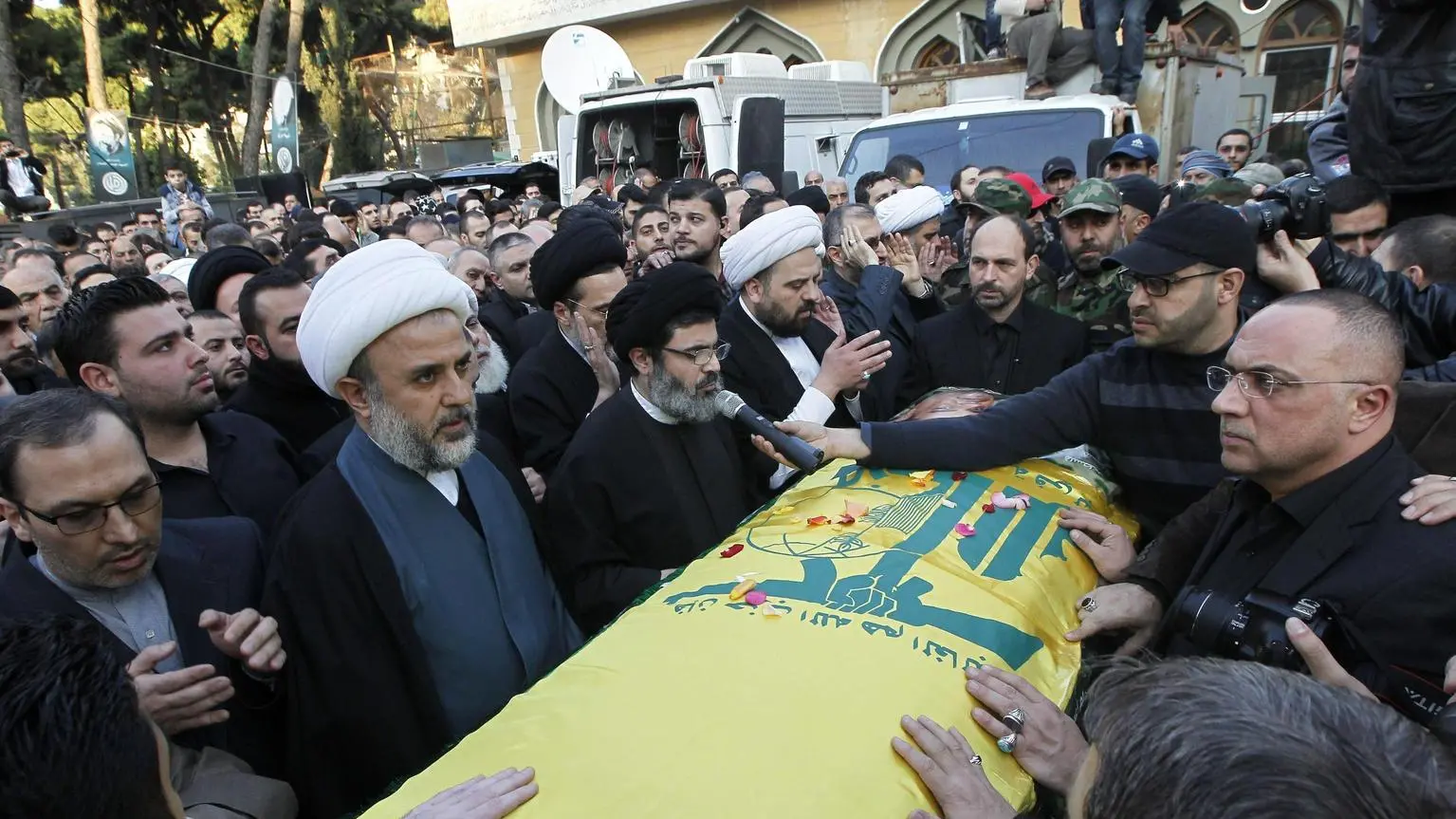 Hezbollah minaccia di avere decine di migliaia di militanti pronti alla guerra