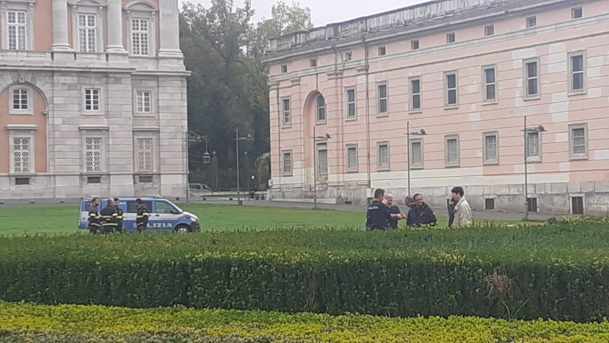 Scheletro umano scoperto vicino alla Reggia di Caserta: potrebbe essere un senzatetto