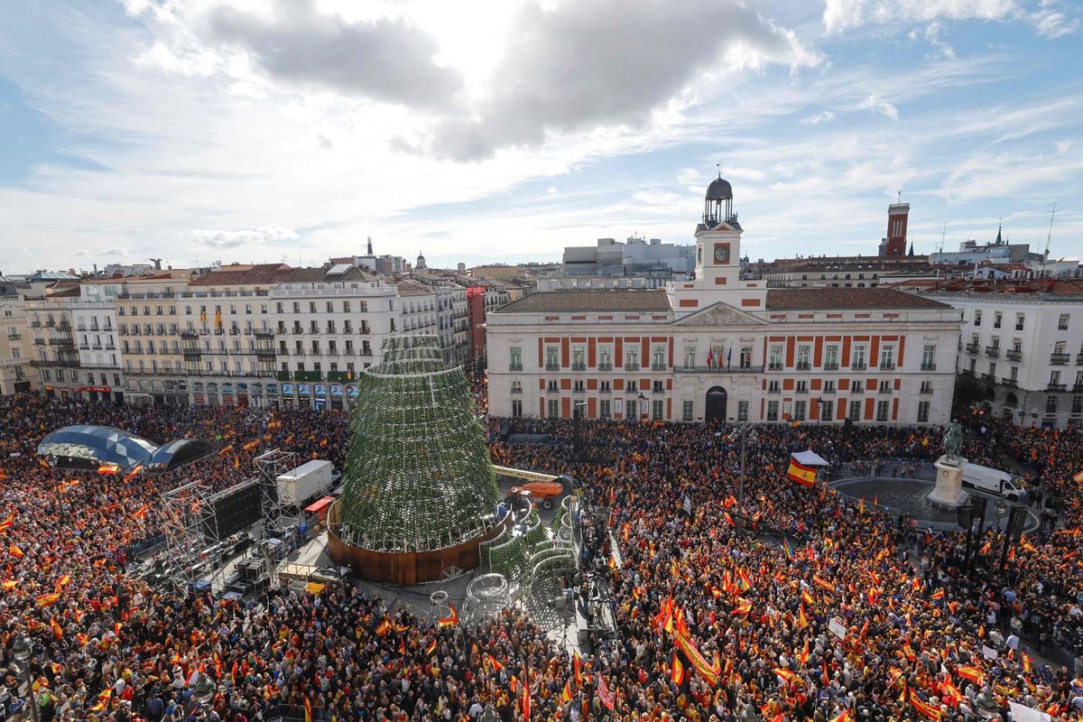 Madrid: Popolari e Vox in piazza contro l'amnistia agli indipendentisti catalani