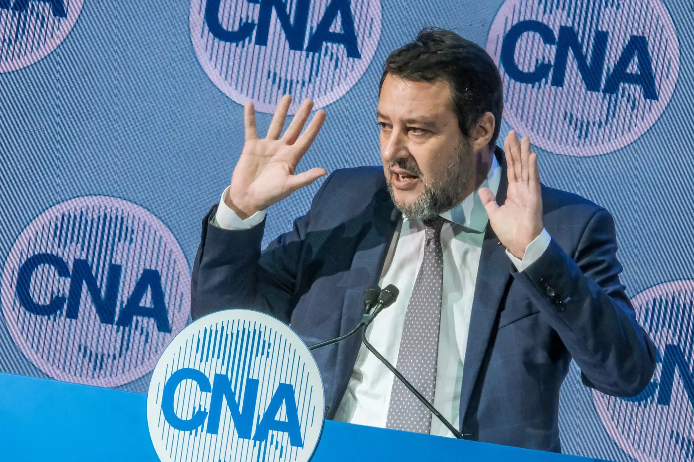 Sciopero, Salvini: "Fascista, squadrista, spregevole: ma io ho rispettato la legge"