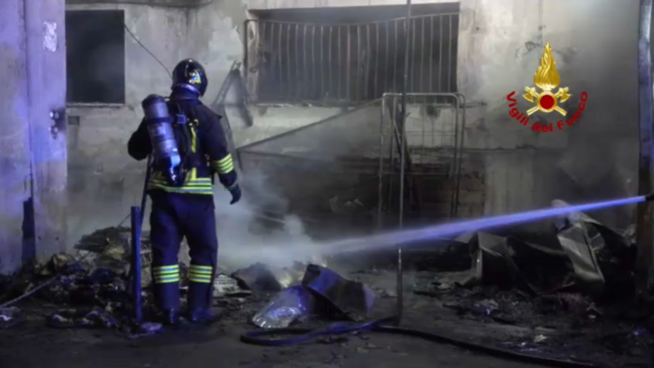 Incendio nella notte all'ospedale di Tivoli: quattro morti