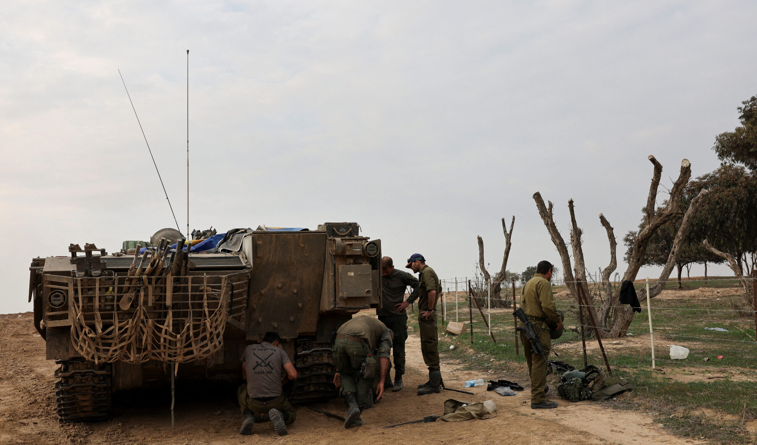 L'esercito israeliano spara su un convoglio dell'Onu che portava aiuti nella Striscia di Gaza 