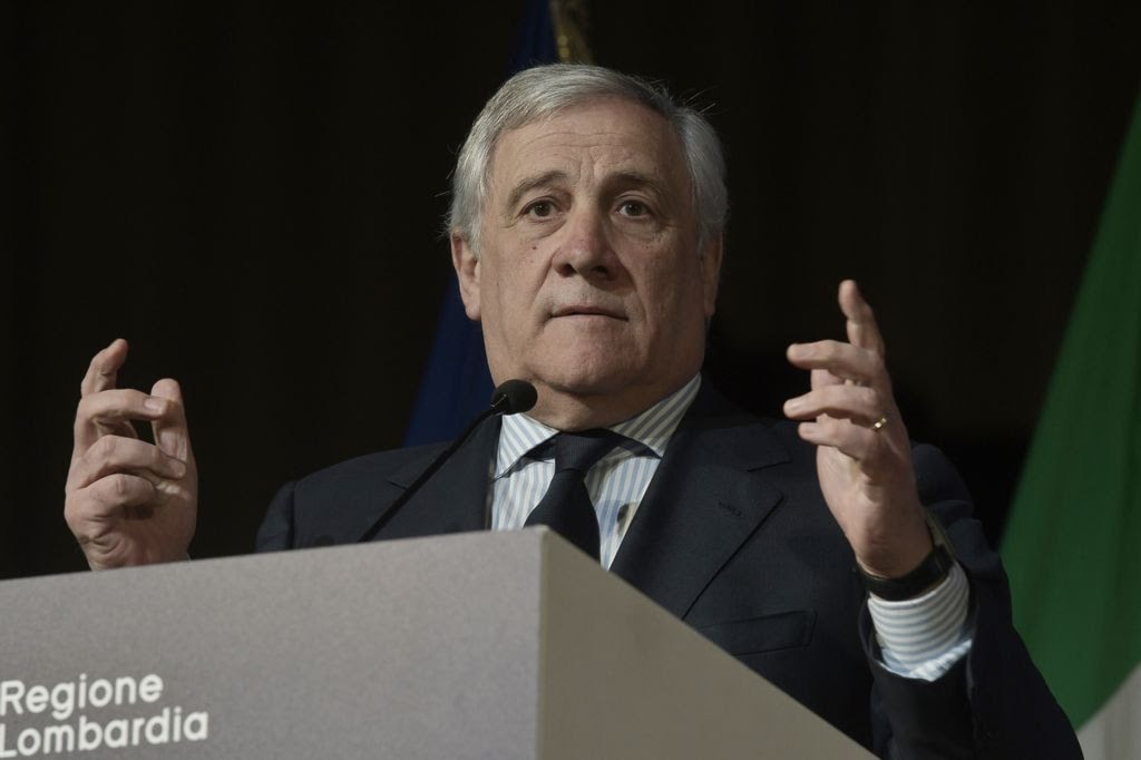 Tajani si è svegliato: "Israele attacchi Hamas ma rispetti la popolazione palestinese"